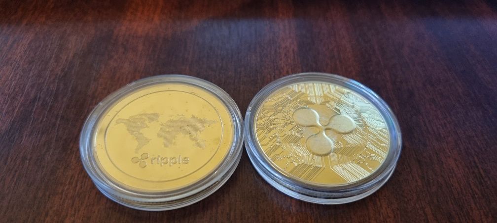 Monezi de Colectie Bitcoin, Ada, Ripple, Etherum, Binance etc