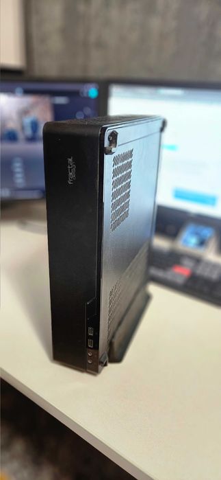 Геймърски компютър mITX