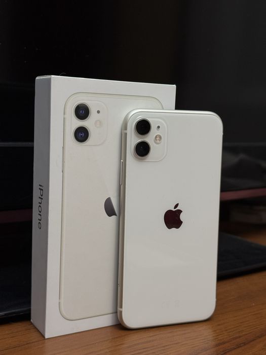 Продам iPhone 11