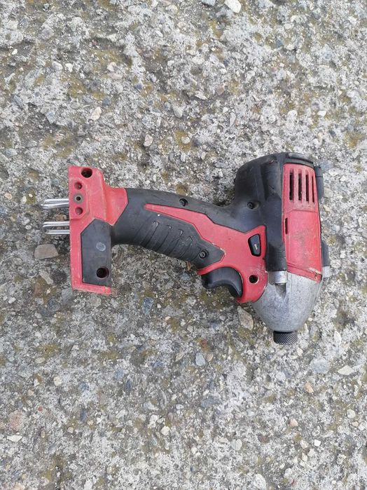 Impact cu cap BIT Miluawkee M18 Nu Porneste