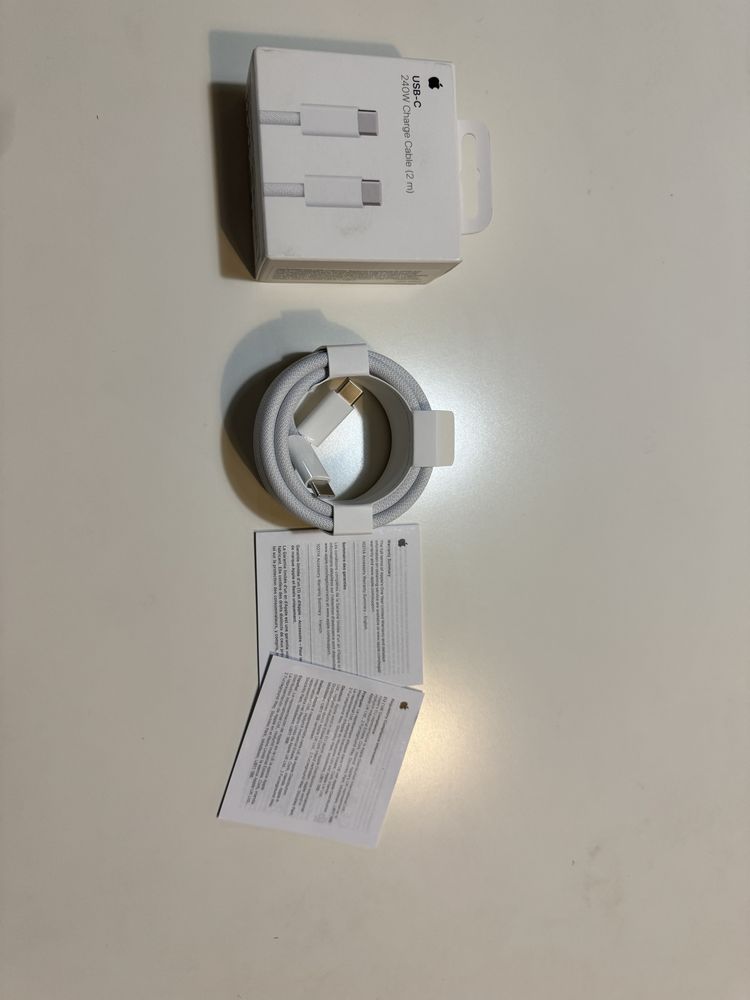 Оригинален Apple USB-C плетен кабел 240W от Apple (2m)