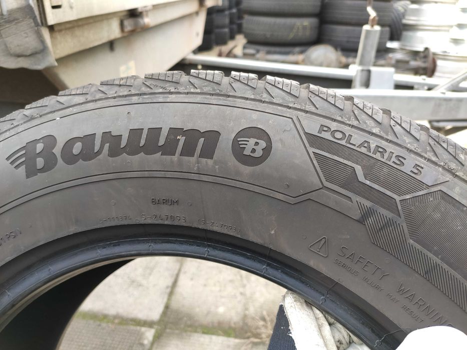 2бр Зимни гуми 215 70 16 - Barum - DOT 2022