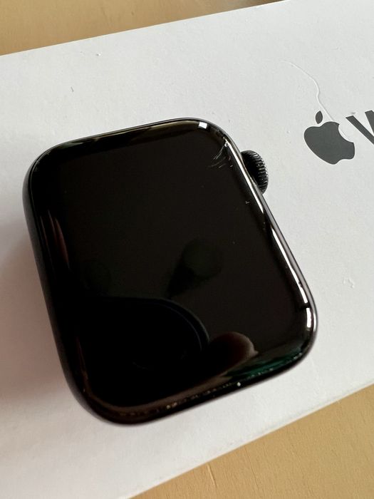 Apple Watch SE 2 40 mm (В Гаранция)