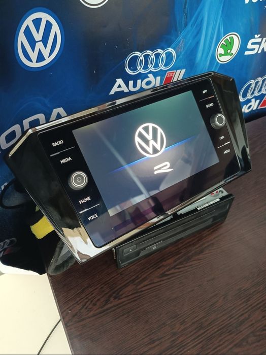 Vând display Vw unitate Mib2 Standard Delphi Discovery Media