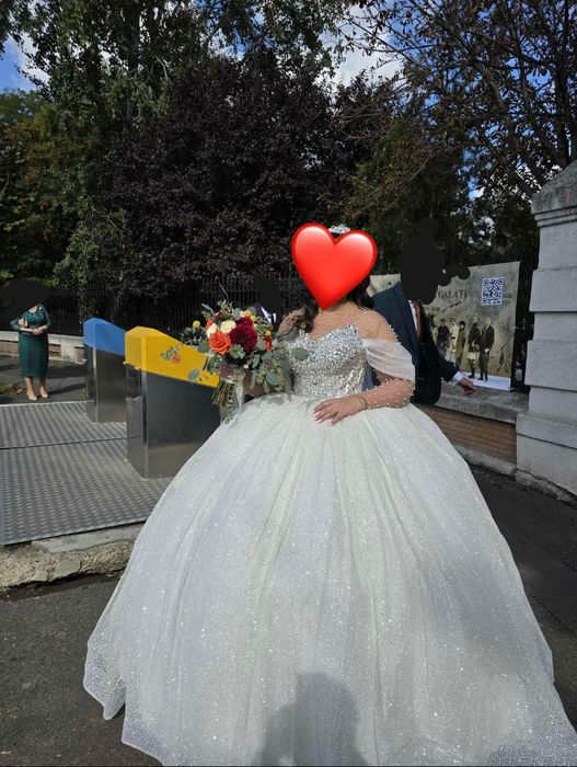 Rochie de mireasa printesa