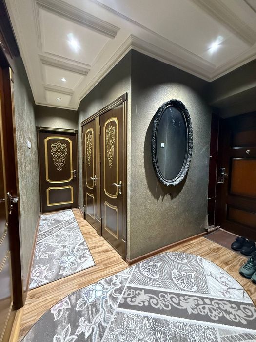 Продаётся 3х комнатная квартира  Юнусабад 8 Кирпичный дом