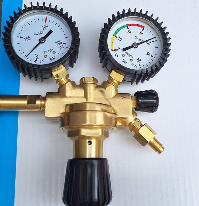 Азот редуктор 16bar;30bar;50bar,накрайник клима