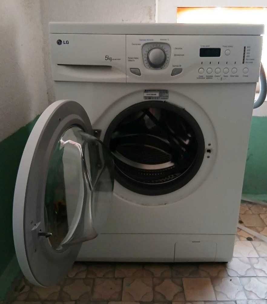 Стиральная машина LG 5 КГ. Гарантия.
