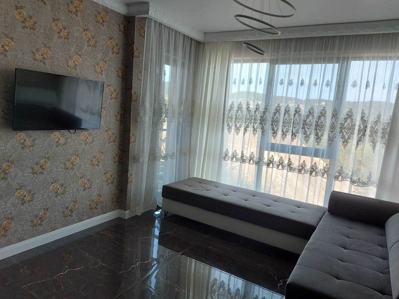 Продава се Двустаен апартамент в Варна, Виница - 65 кв.м за 2616 €/кв.м - Снимка #14