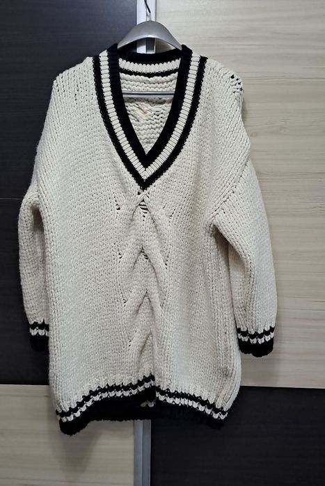 Дамски  пуловери и риза кожена