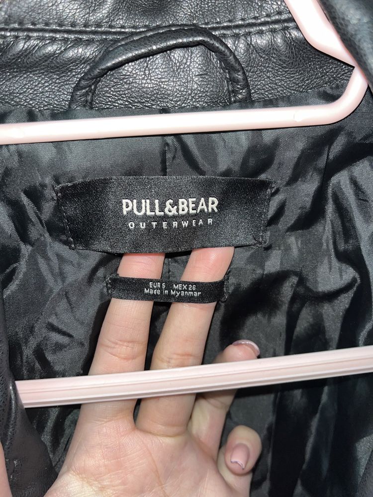 Кожанка pull&bear