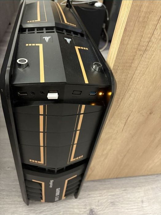 Vând desktop gaming  perfect funcțional  i5 7400, rx480 dual 4gb, 16gb