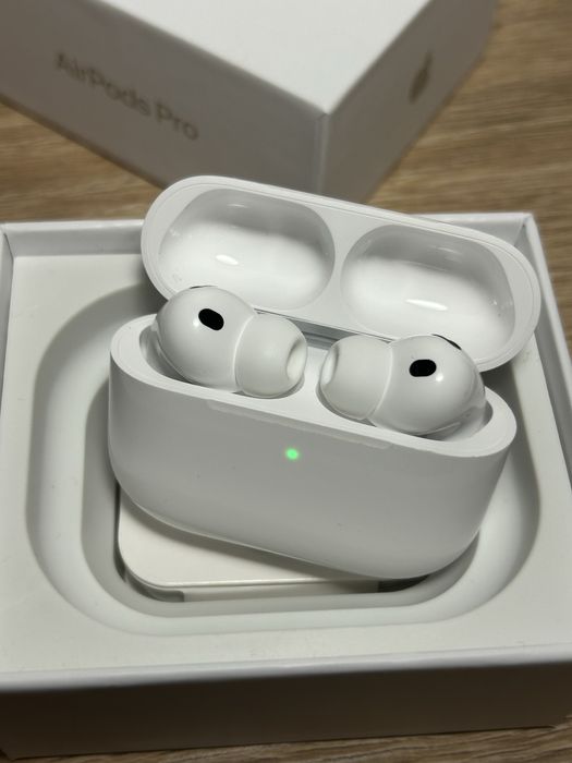 AirPods Pro 3 cu ANC