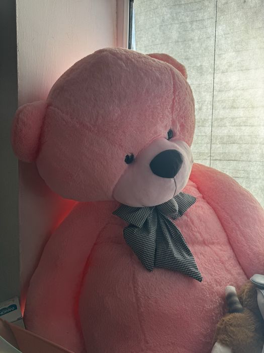 Продам игрушку медведя