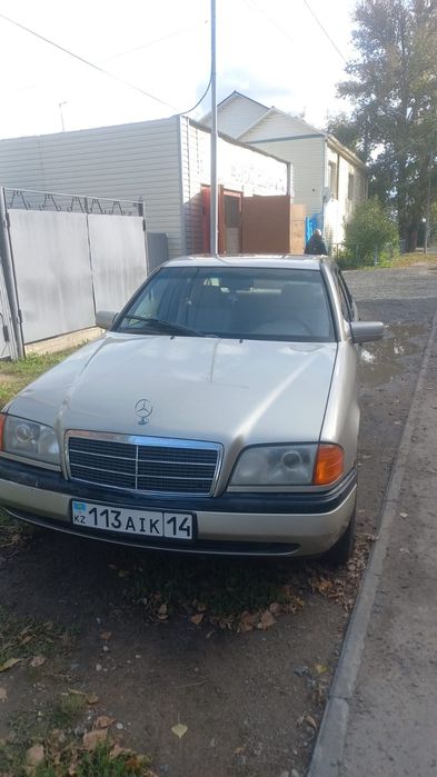Продам срочно w202