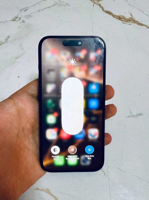 Iphone 15 Pro 128 GB Ideal holat