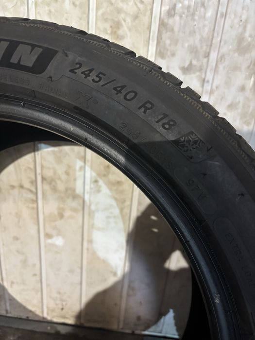 Vand anvelope Michelin iarna 245/40/18