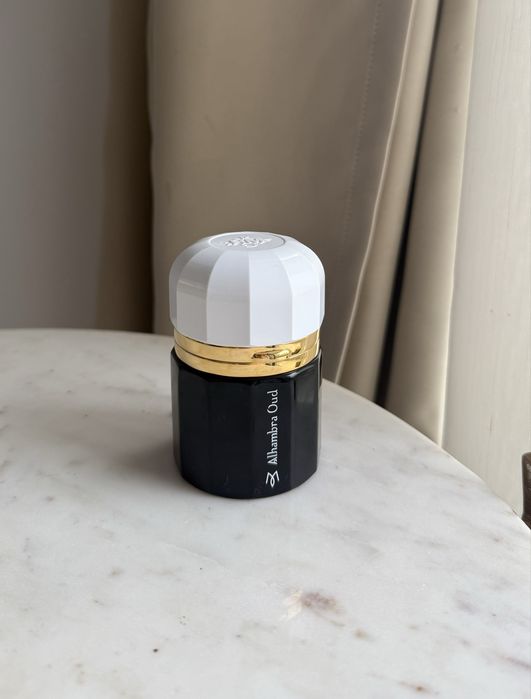 Parfum nișa Ramon Monegal