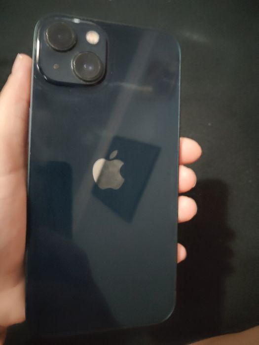 Vand sau schimb iPhone 13