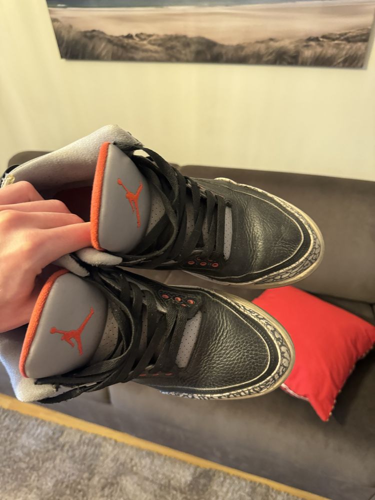 Jordan 3 black cement marimea 44.5