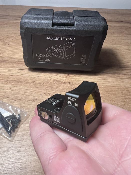 Бързомер за пистолет (airsoft ) | pistol red dot