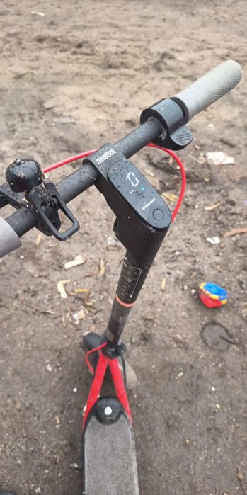 Îl am de o lună și două săptămâni