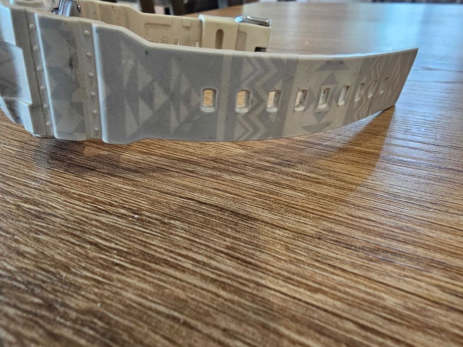 Часовник G-Shock