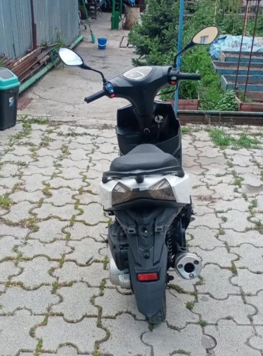 Скутер Peda gt125