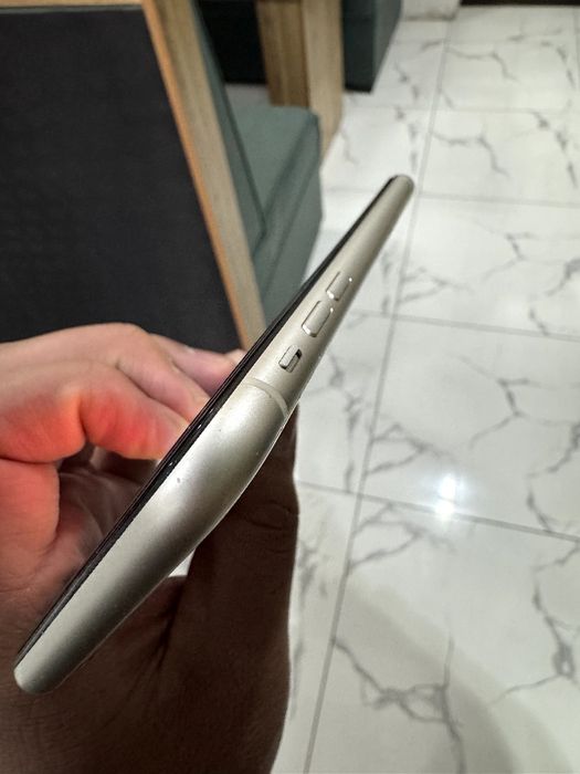 Iphone 11 holati zor