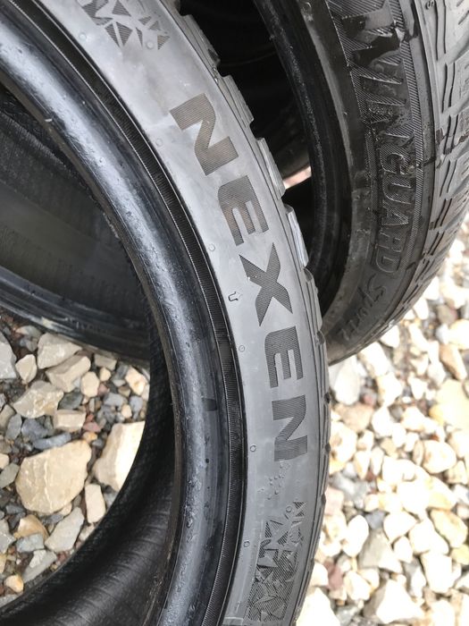 Зимни гуми 4бр.215/40R17