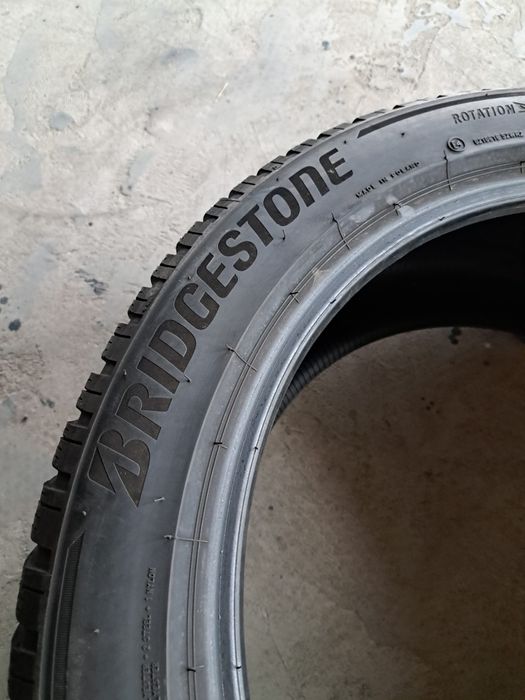 2 anvelope iarnă 265 45 r20 Bridgestone