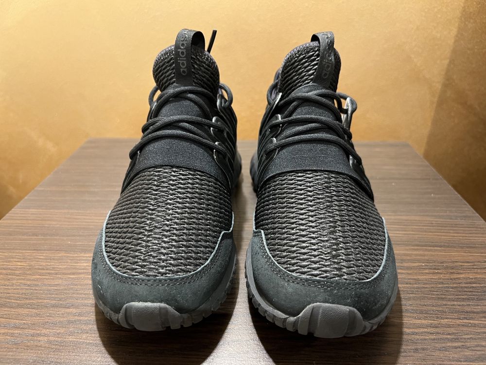 Adidas Tubular Radial