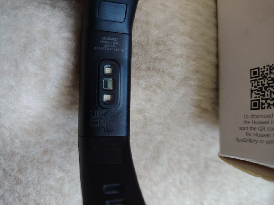 Vând ceas Huawei watch band 4