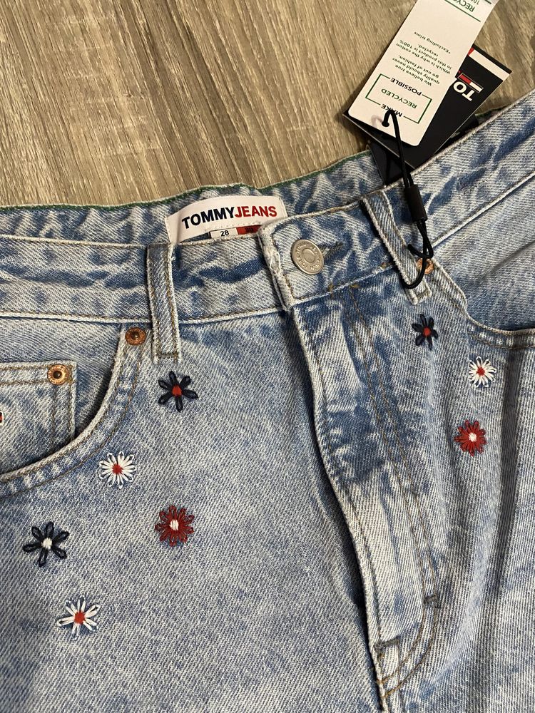 Дънки Tommy Jeans 30/30 размер