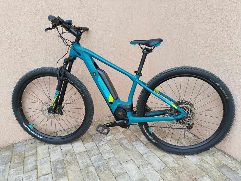 Bicicleta electrica CUBE in stare perfecta