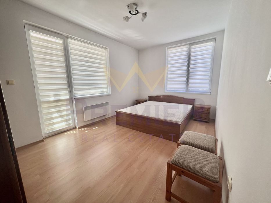 Дава се под наем Двустаен апартамент в Варна, Цветен квартал - 72 кв.м за 408 € - Снимка #4