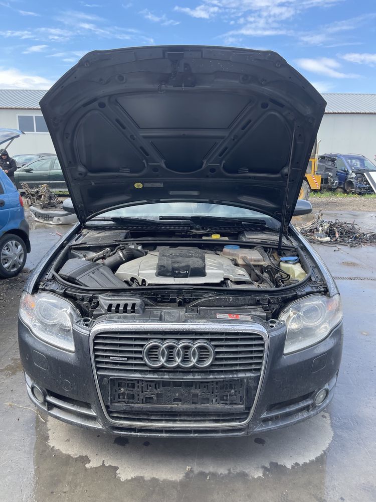 Dezmembrez audi a4 din 2007