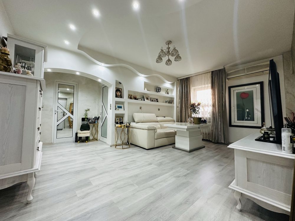 Apartament 3 camere