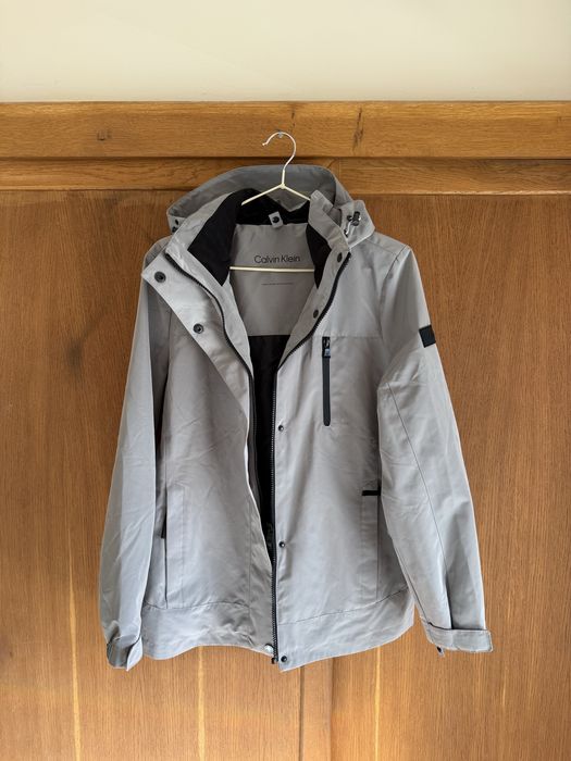 Calvin Klein двойно непромокаемо яке