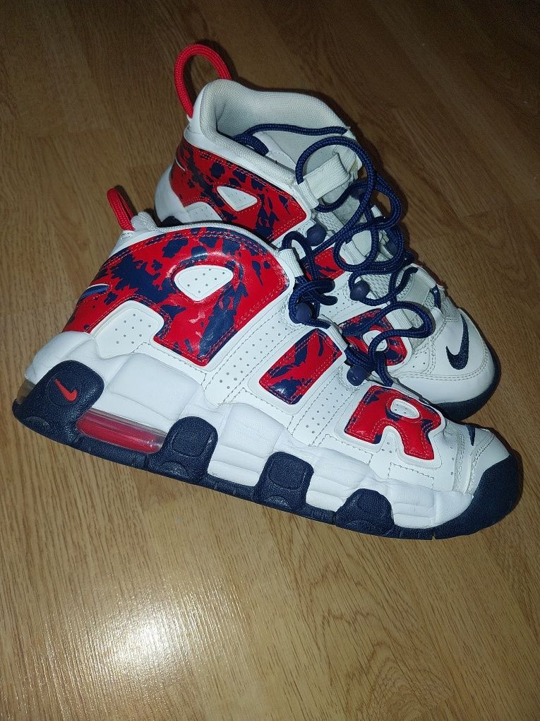 Pantofi sport  Nike uptempo