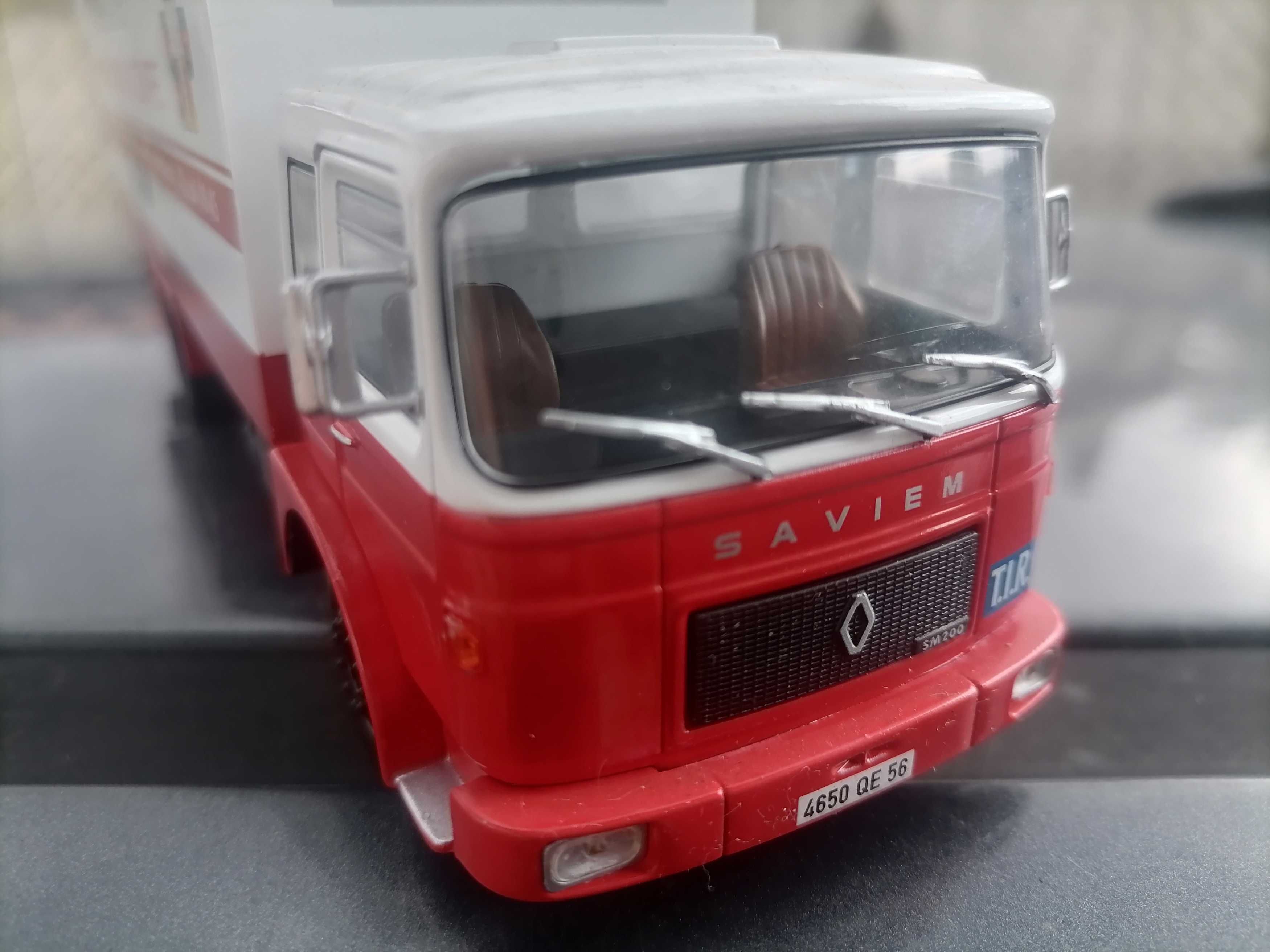 Продавам камиони 1/43 Савием/Рено