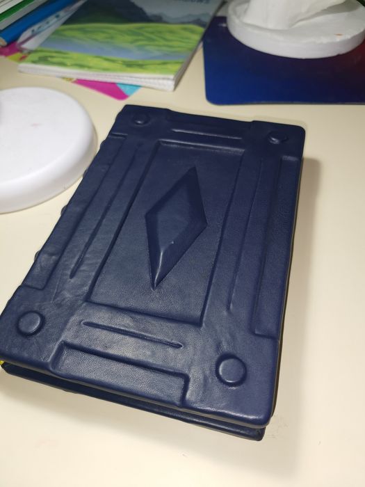 Книга "День и Ночь" ручная работа ,кожа, подарок,