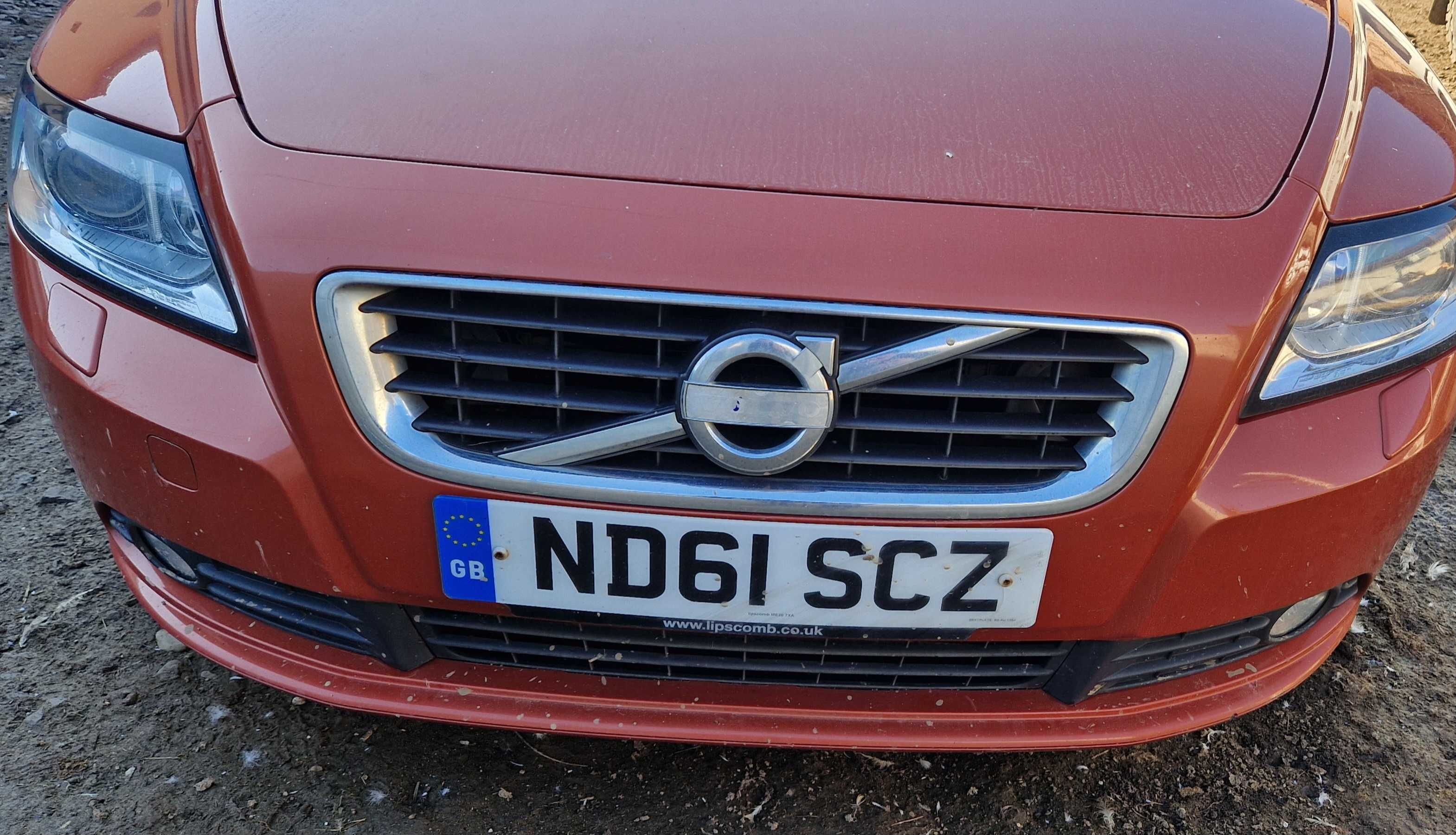 Dezmembrez volvo s40 v50