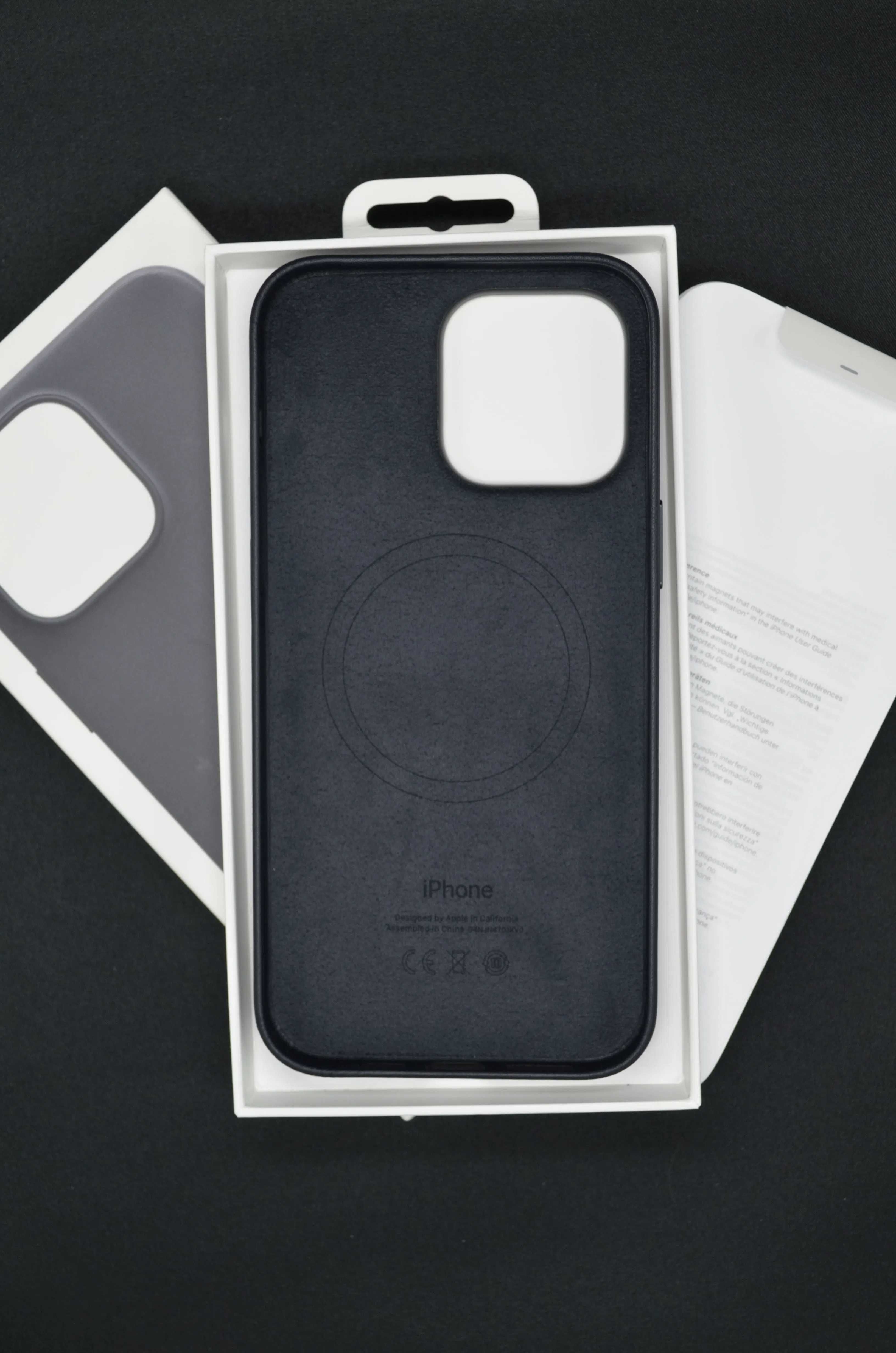  Husa iPhone Piele Leather Case - iPhone 14 Plus / Pro / Max MagSafe