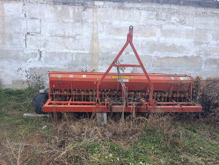 Продам сеялку боскурт Турция