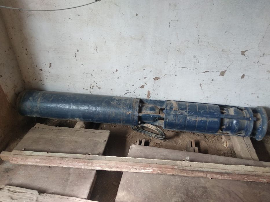 Продам погружной насос