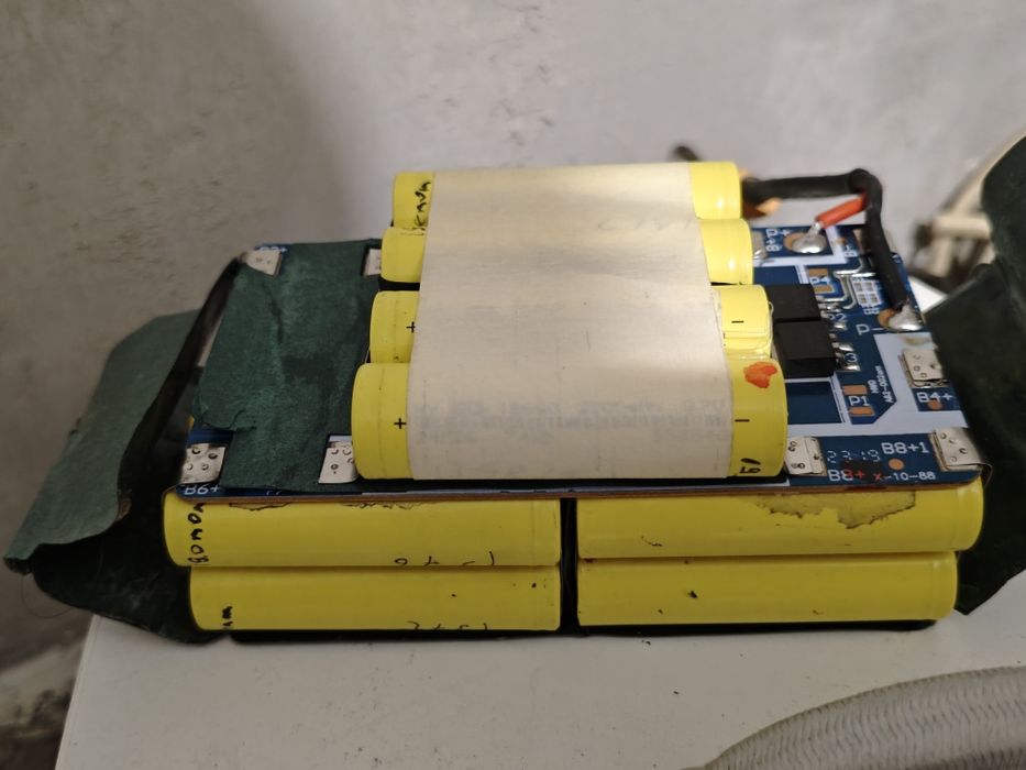 Аккумуляторя для шуруповерта