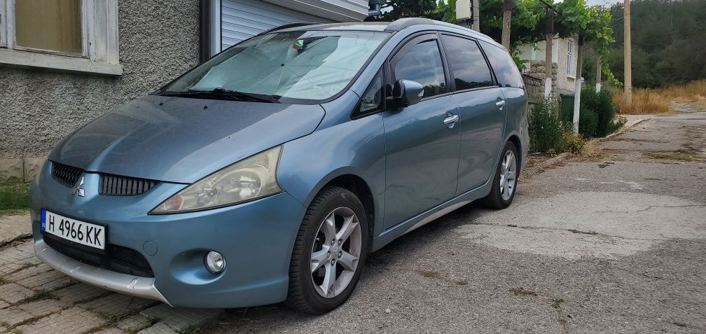 Mitsubishi Grandis 2.4i 165кс