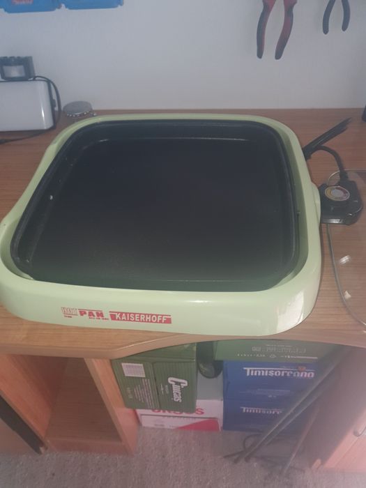 Tigaie electrica Hot Pan 1500W