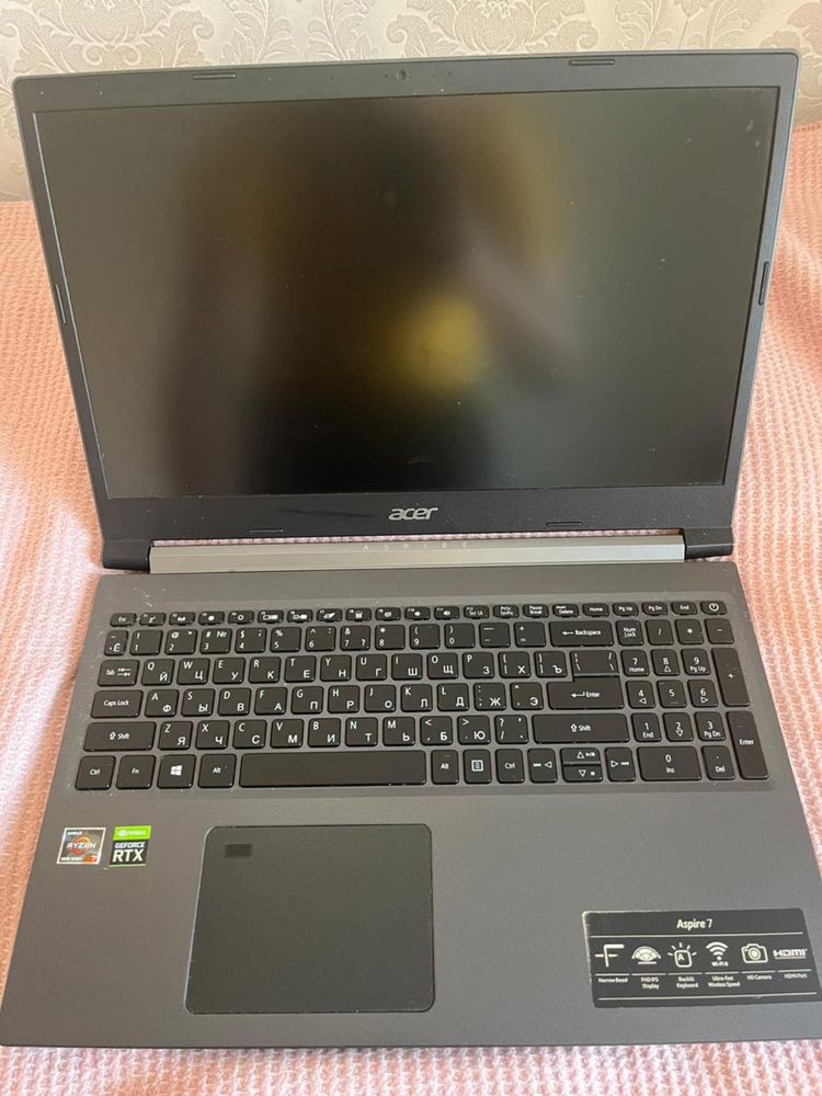 Ноутбук Acer aspire 7